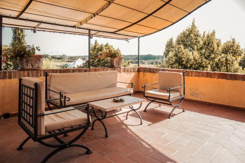 Casale Baldelli Apartments Castiglione del Lago Exterior photo